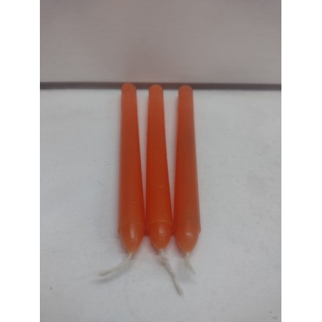 Velas naranjas largas