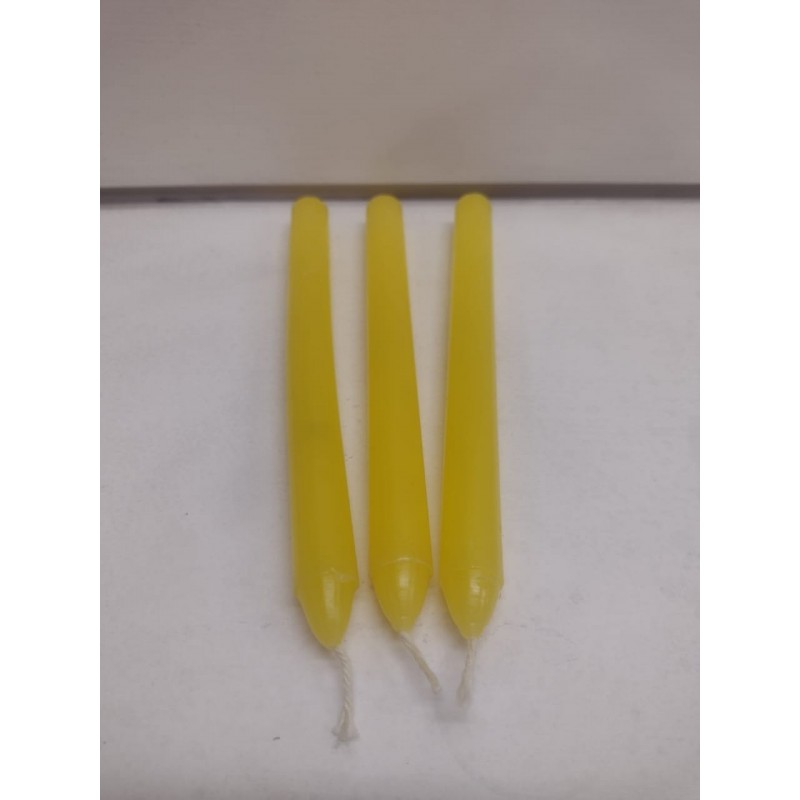 Velas amarilla largas